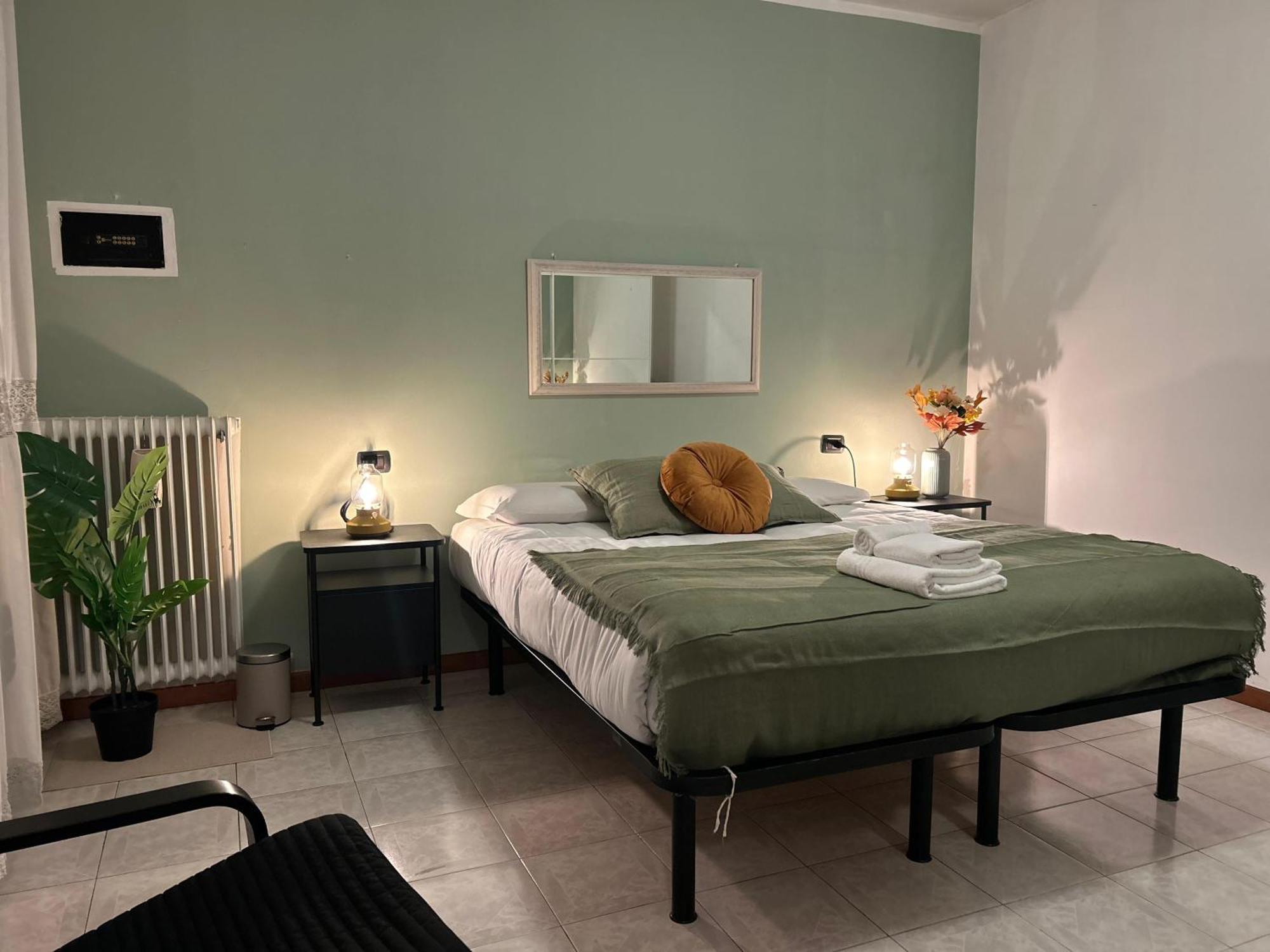 Accogliente Stanza Privata Con Bagno Privato - Daniele'S House Appartement San Donato Milanese Buitenkant foto