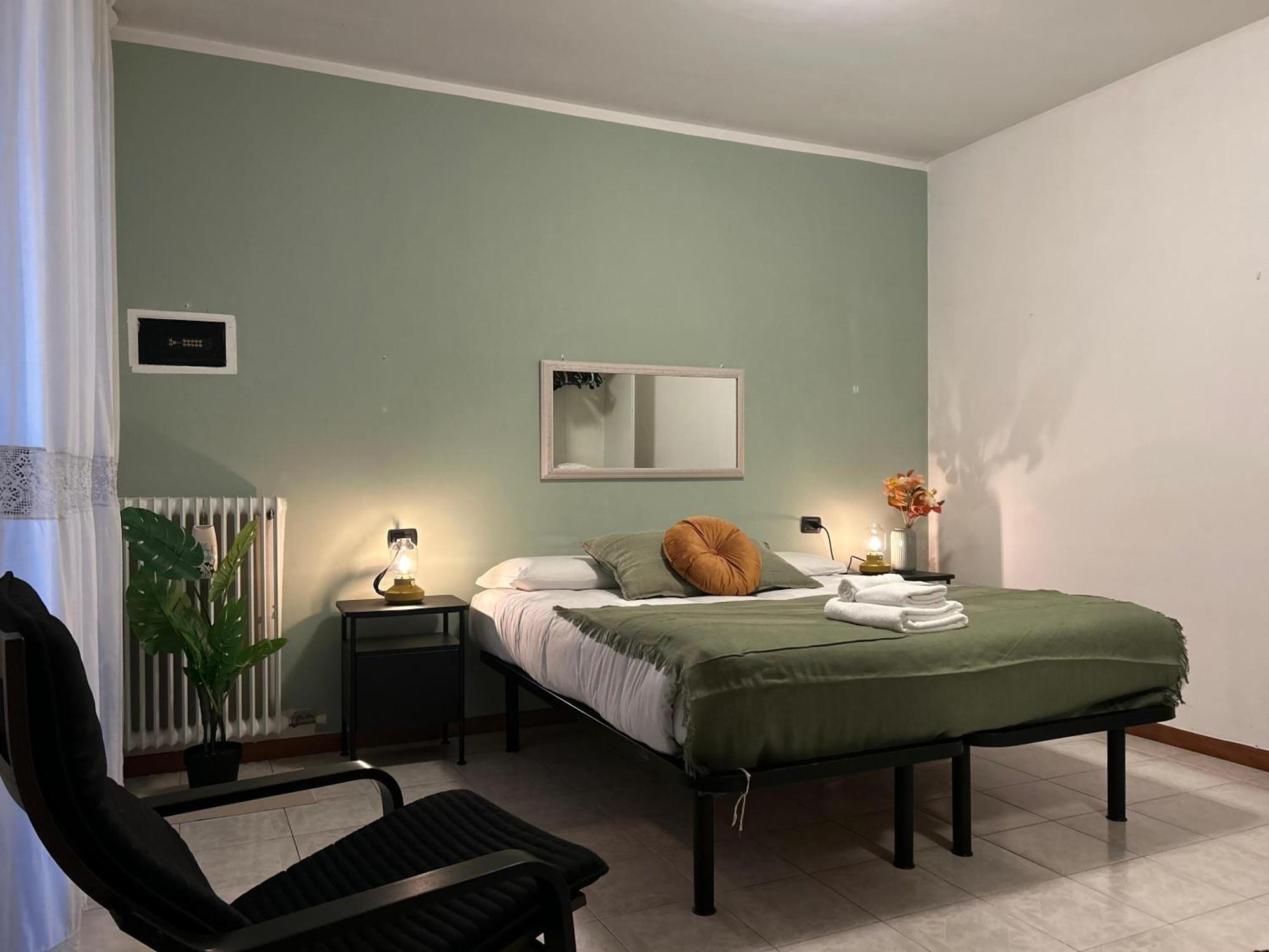 Accogliente Stanza Privata Con Bagno Privato - Daniele'S House Appartement San Donato Milanese Buitenkant foto